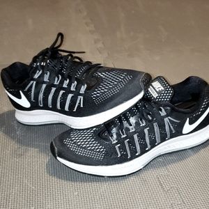 Nike Air Zoom Pegasus 32 mens 9.5 749340-001